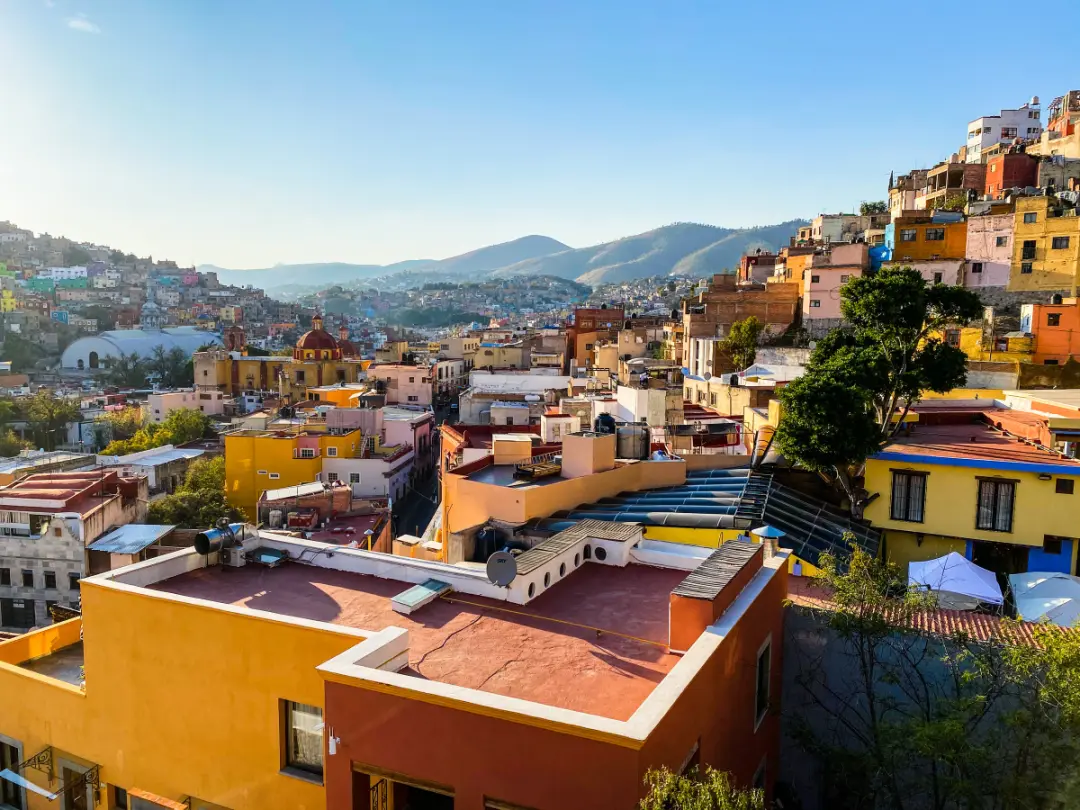 What Are The Advantages Of Flat Roofs